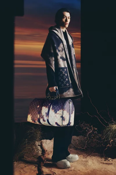 Look 9